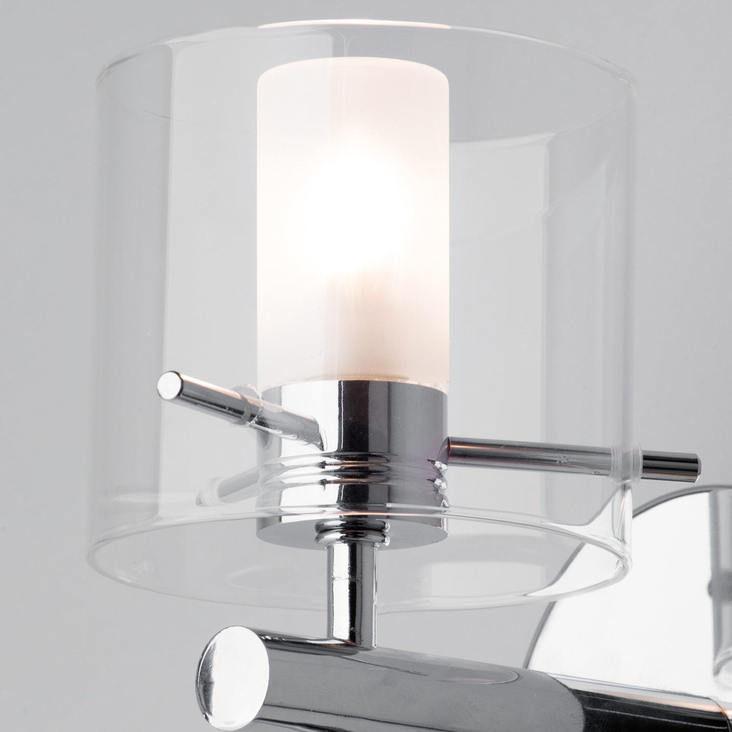 Lincoln Bathroom Wall Light - Chrome