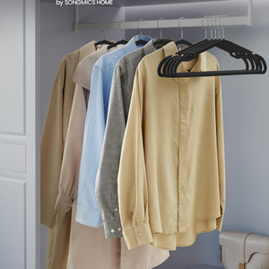 Heavy-Duty Plastic Clothes Hangers