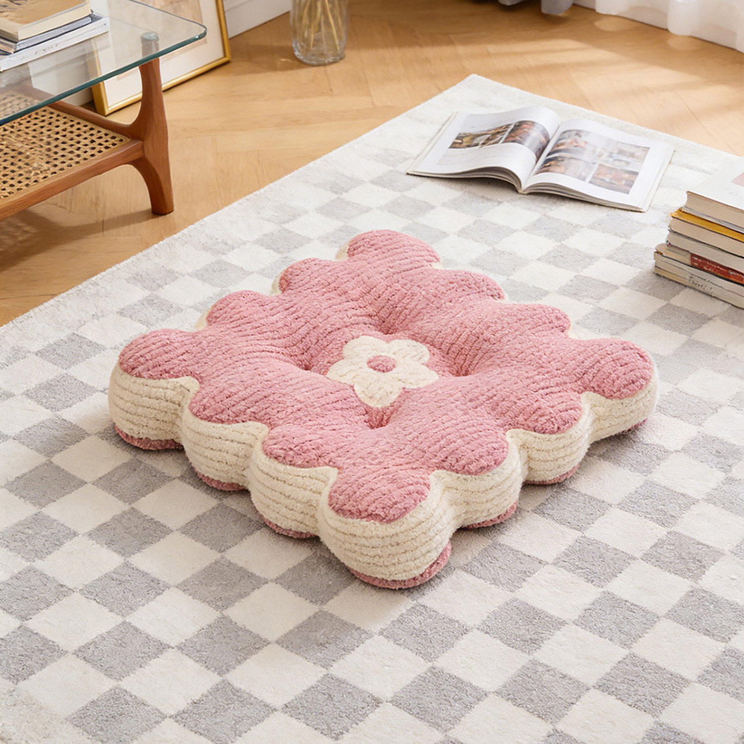Flower-Shaped Plush Chair Cushion - Pink