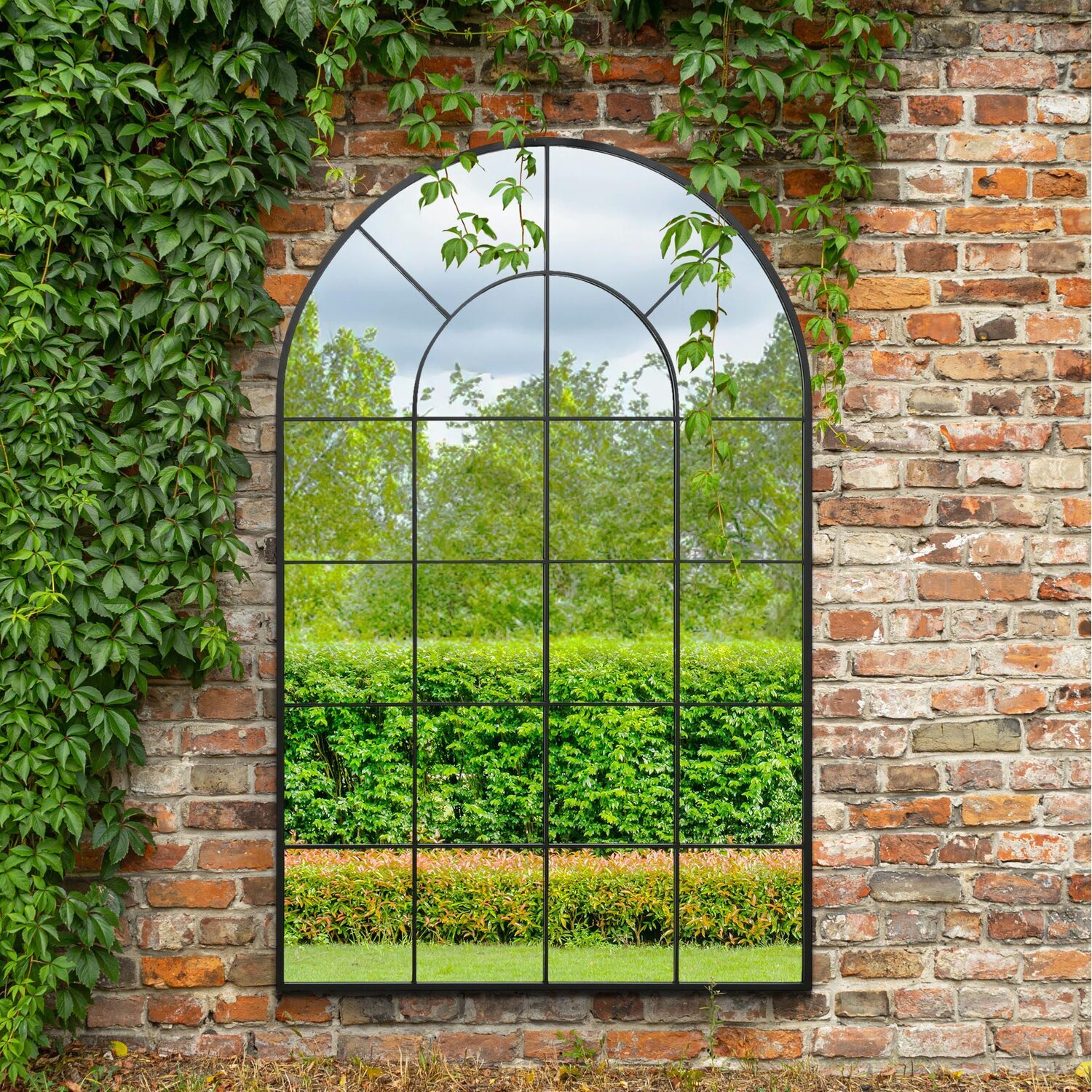 Arcus Garden - Black