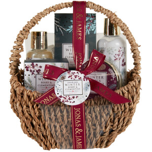 Jonas & James Winter Berry and Clementine Beauty  Bath Set