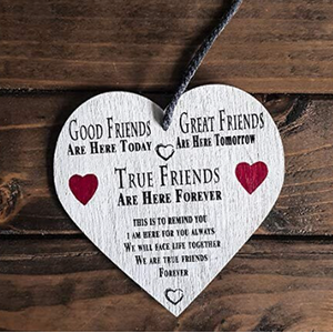 Wooden Good Friends Plaque