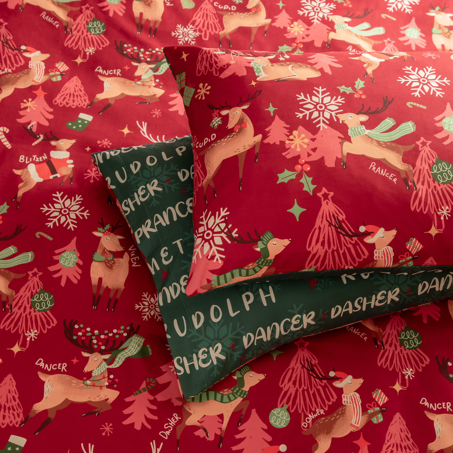 Sleigh Team Soft Touch Duvet Cover Set Single - Red