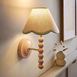 Bobbins Rose Wall Light with Trim Scallop Shade