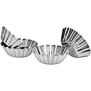 Diva Tinplate Set Of Four Fluted Cake Moulds