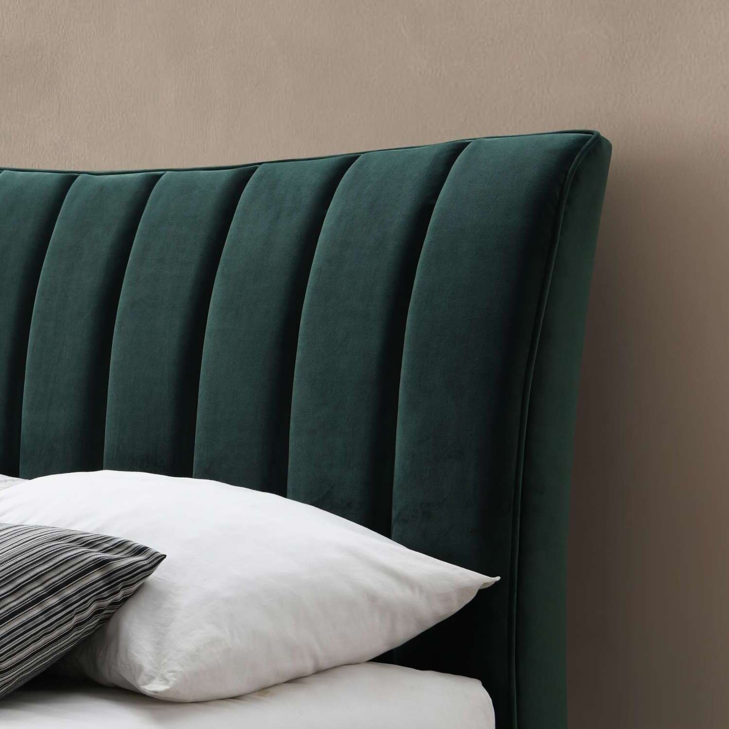 Birlea Clover Bed - Green Double