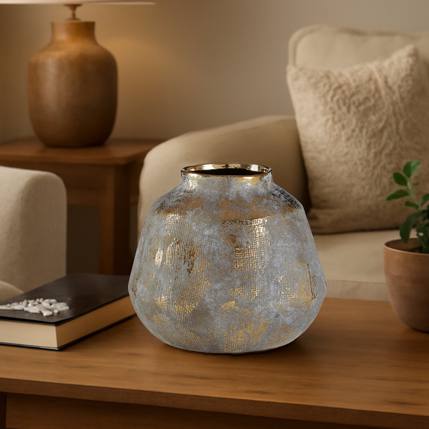 Silas Green Vase - Plating 10%,Stoneware 90%