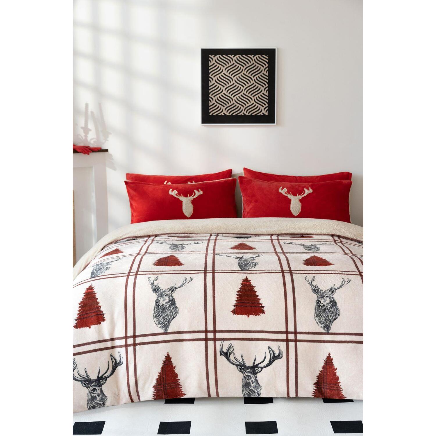 Stag Teddy Fleece Duvet Cover Set - Red King