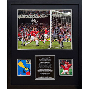 Ole Gunnar Solskjaer Signed and Framed Manchester United Photo