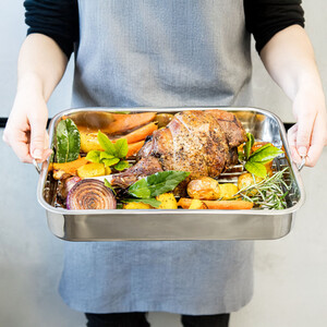 KitchenCraft Stainless Steel 38cm x 27.5cm Roasting Pan