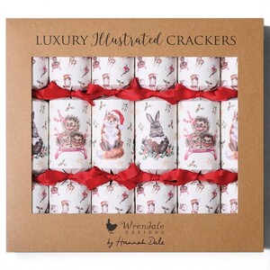 Winter Wonderland Set of 6 Animal Christmas Crackers