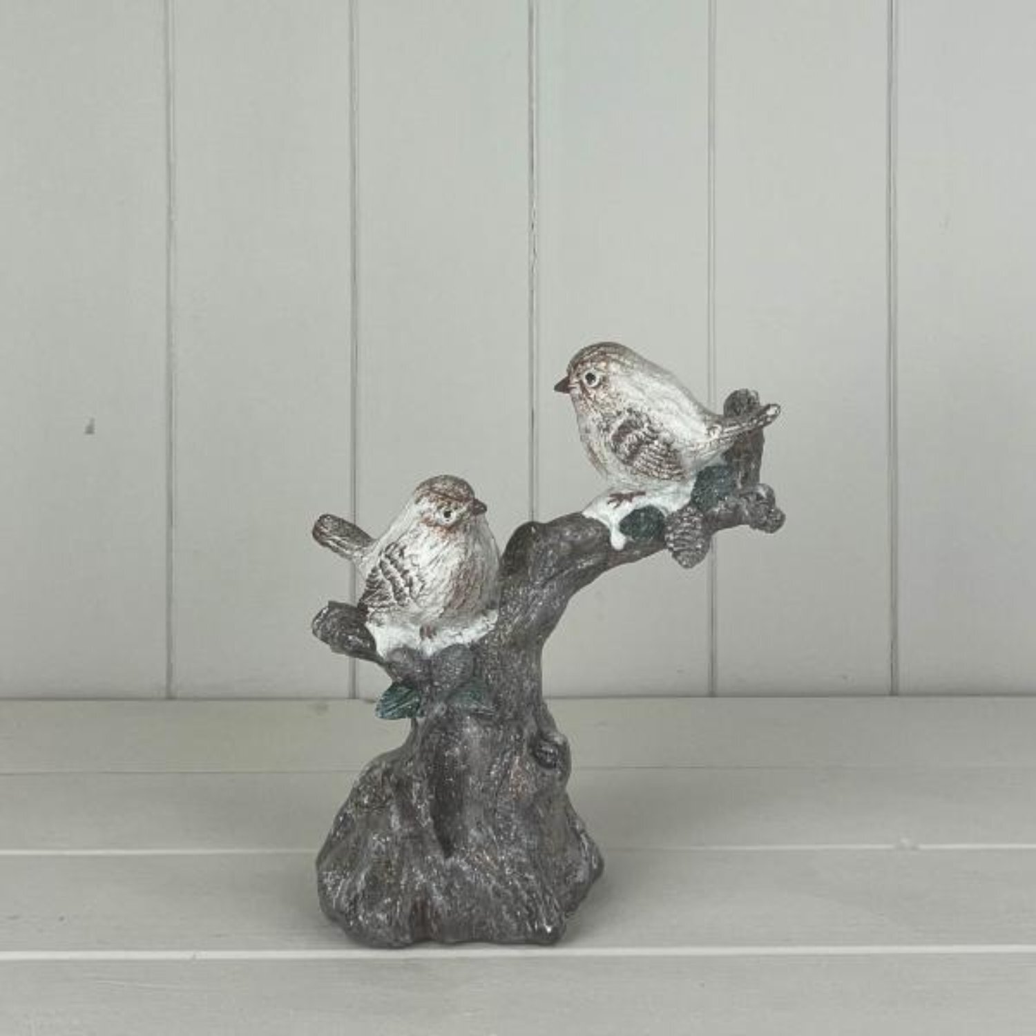 Kdmd Grey Polyresin Birds On Branch - Grey