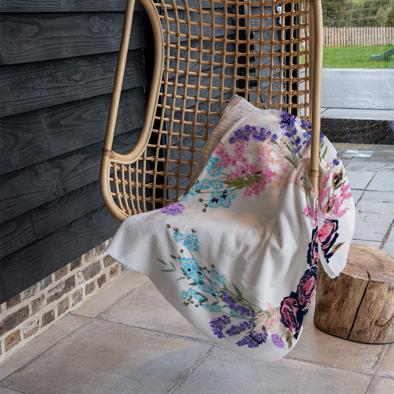 Beautiful Reath Blanket - Pink