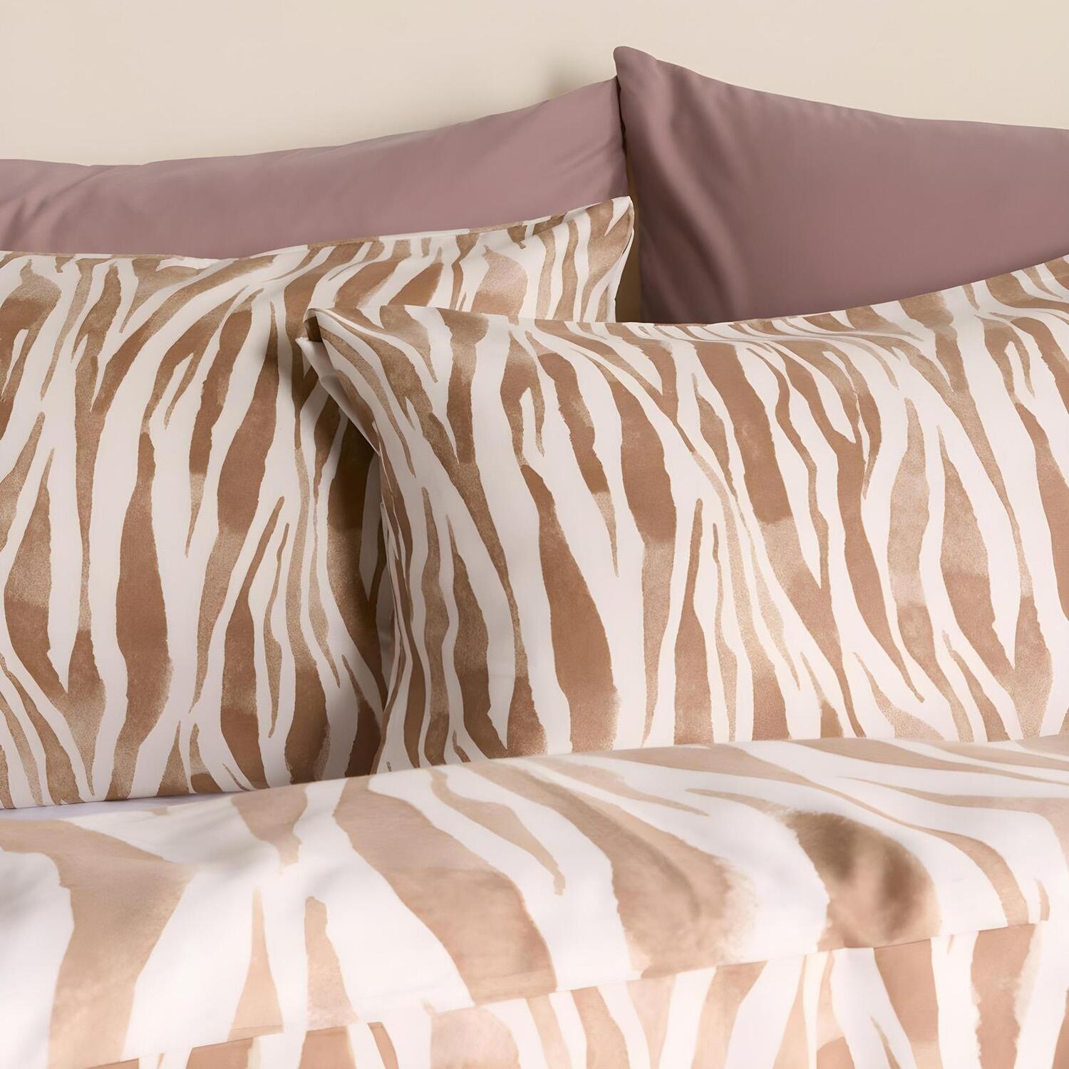 OHS Watercolour Zebra Print Microfibre Duvet Cover Bedding Set in Tan | Size: Double