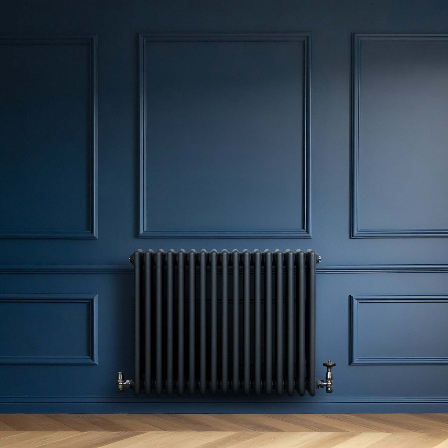 Monster Shop Traditional 4 Column Radiator - Anthracite Grey / 785Mm / 600Mm