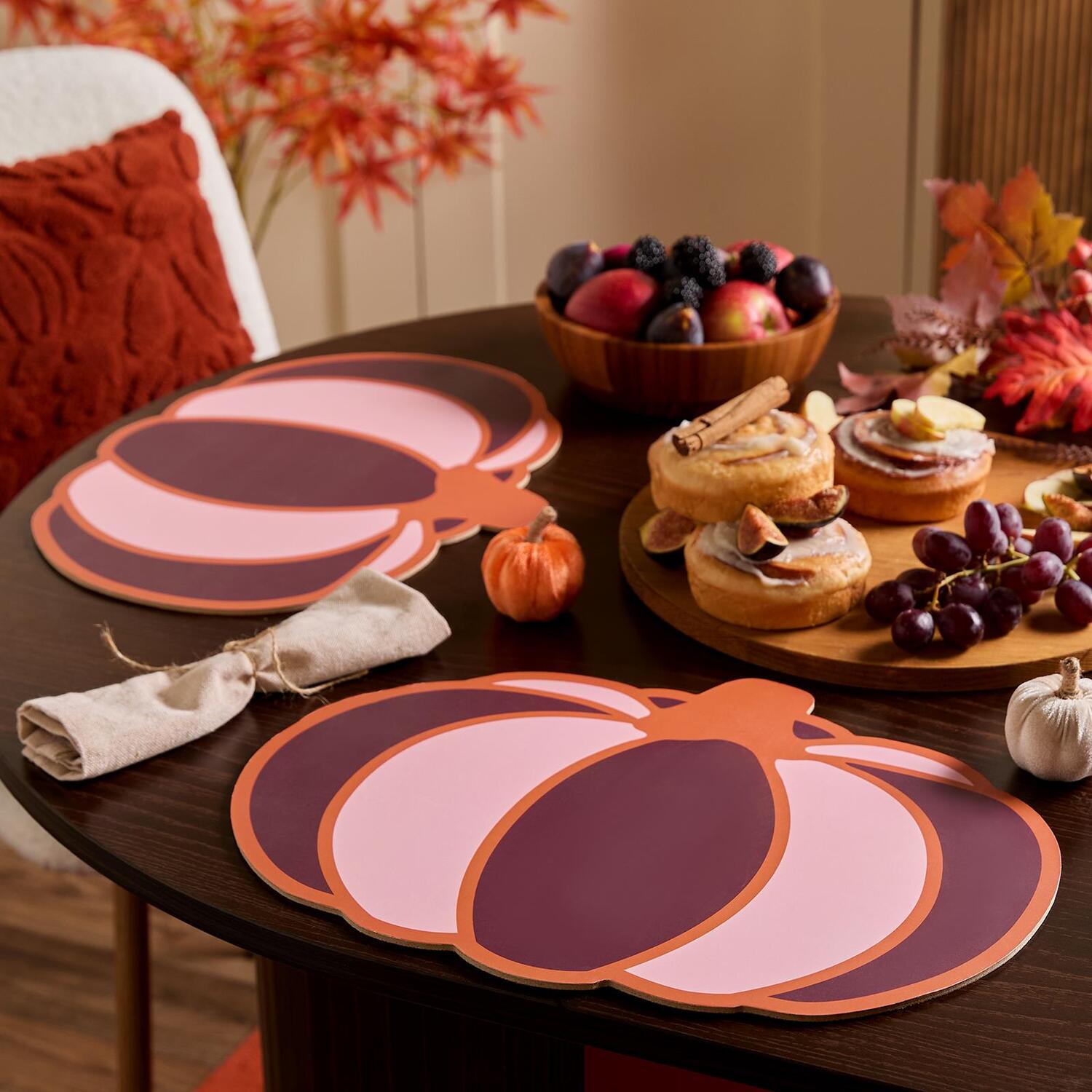 Image of OHS Pack of Pumpkin Shaped Table&hellip;