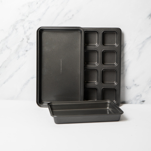 Bownie Set of 2 Standard Pans and 1 Individual Portion Pan