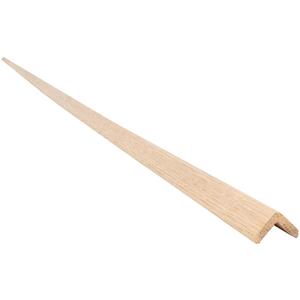 Snowdon Timber Hardwood Oak Angle Moulding (L) 2.4m (W) 20mm (T) 20mm
