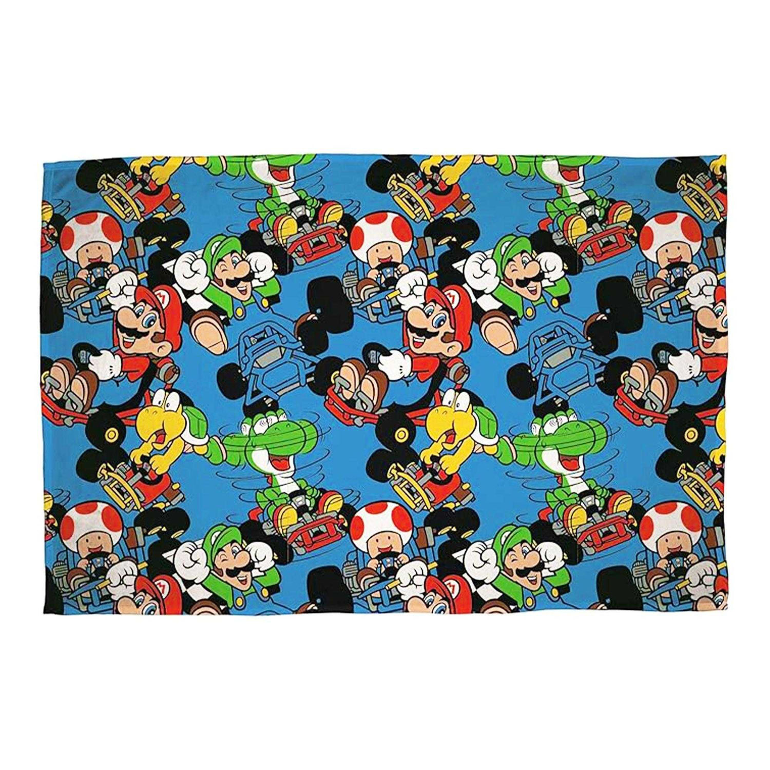 Nintendo Vroom Fleece Super Mario Blanket - Multicoloured