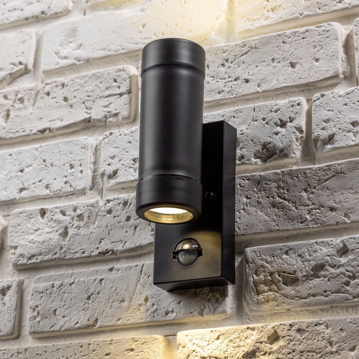 B&Q - Cgc Dark Grey Anthracite Up And Down Outdoor Motion Sensor Pir Wall Light Gu10 Outside Garden Patio Garage Ip54 Polycarbonate - Image 2