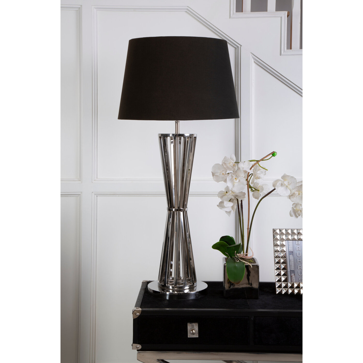 Skye Table Lamp With Twisted Base - Black