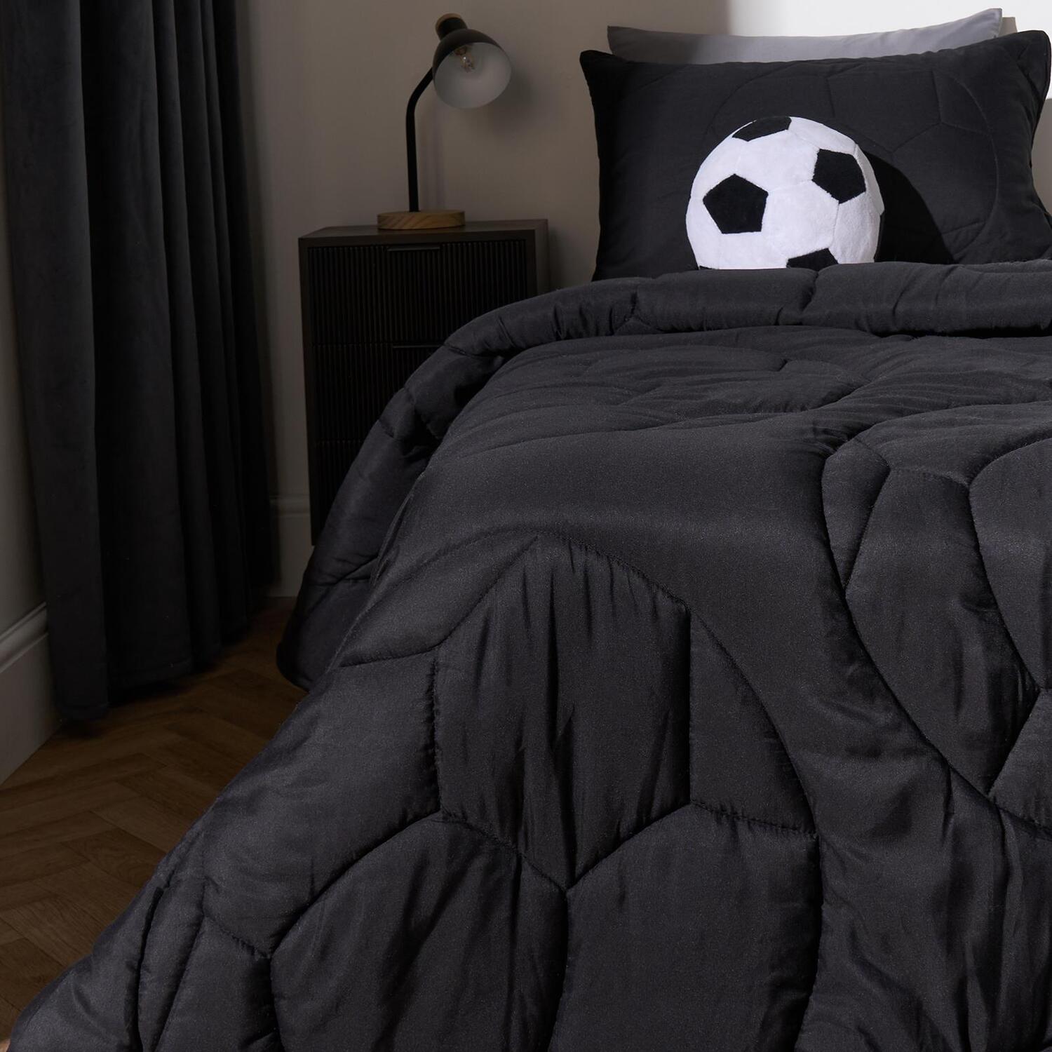 Ohs Football Quilted Coverless 7.5 Tog Duvet Set - Black / 2Kg