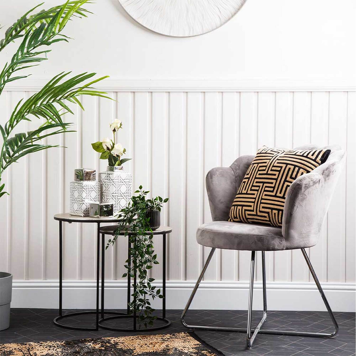 Velvet Shell Dining Chairs With Silver Legs - Shiny