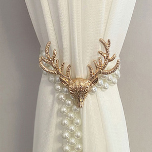 A Pair Of Deer Pearl Elastic Curtain Buckle Straps