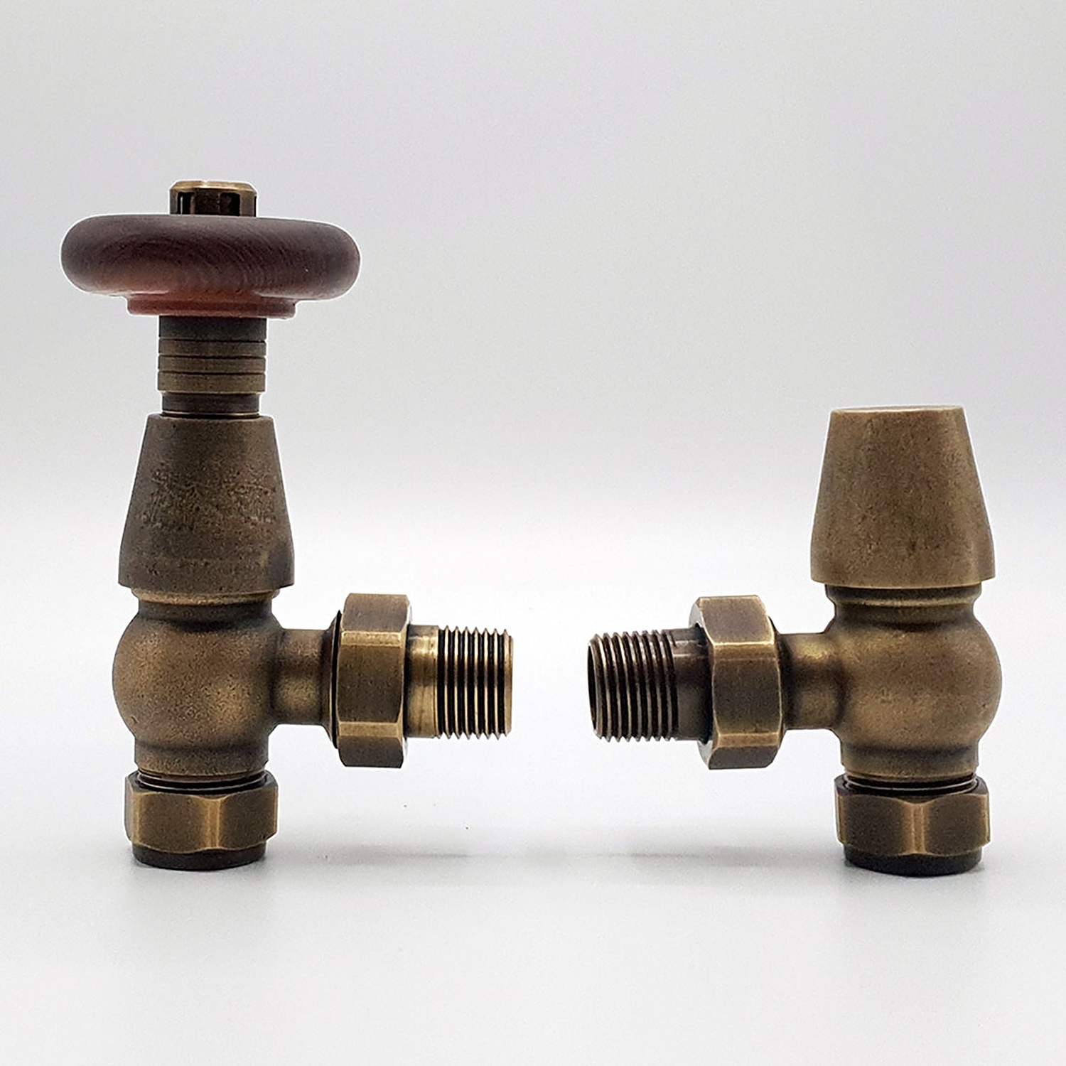 Lux Heat Angled Antique Brass Traditional Thermostatic Radiator Valve (TRV) Set - Image 2
