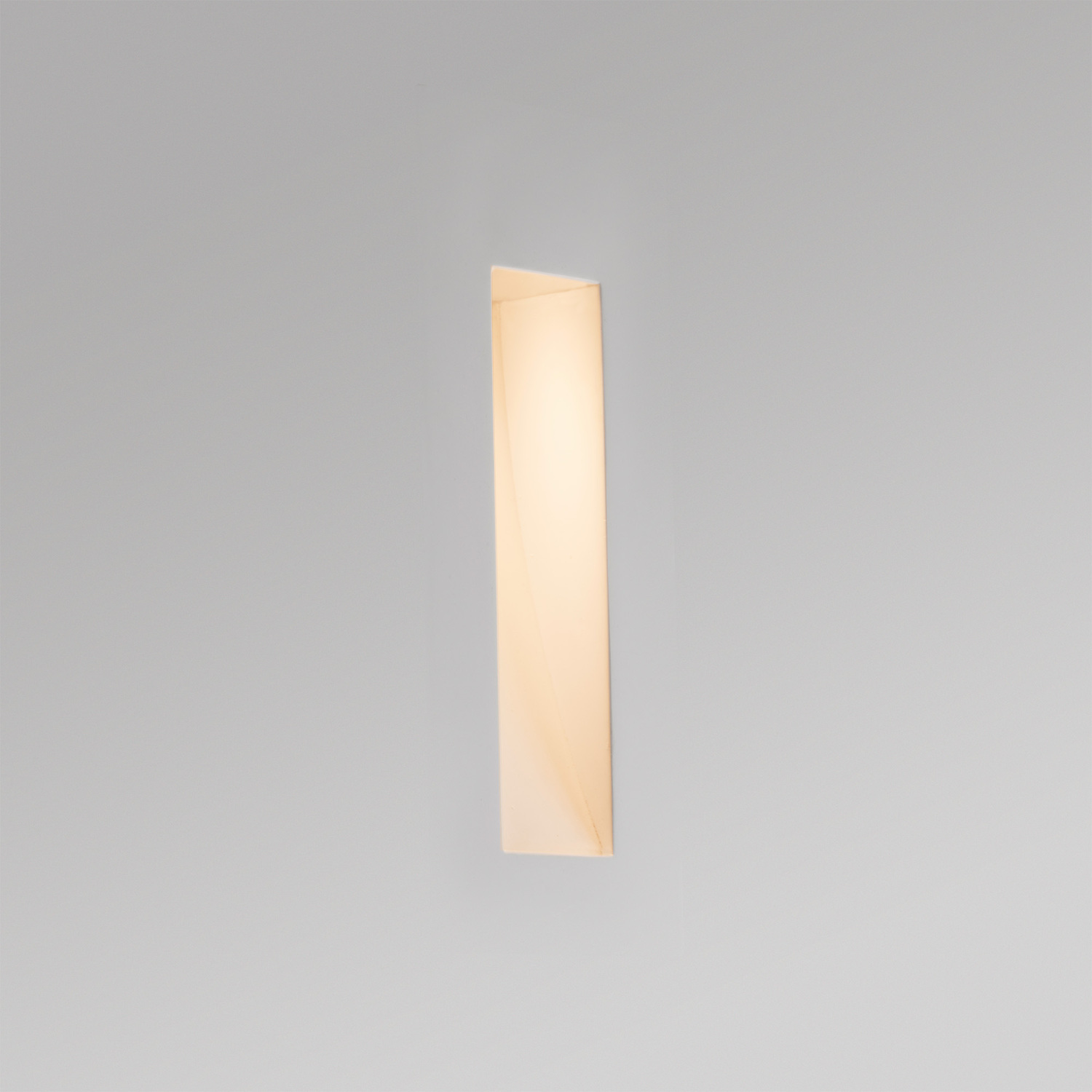 Faro Lighting Plas Wall Light White - White