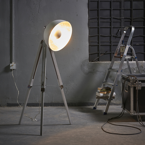 Versanora Tripod LED Standard Floor Lamp White