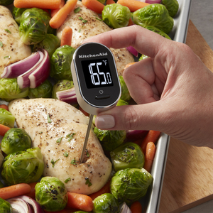 Pivoting Digital Thermometer, Instant Read -40C to 250C