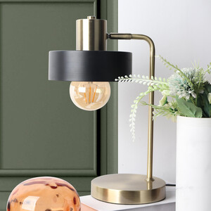 Zephyr Table Lamp