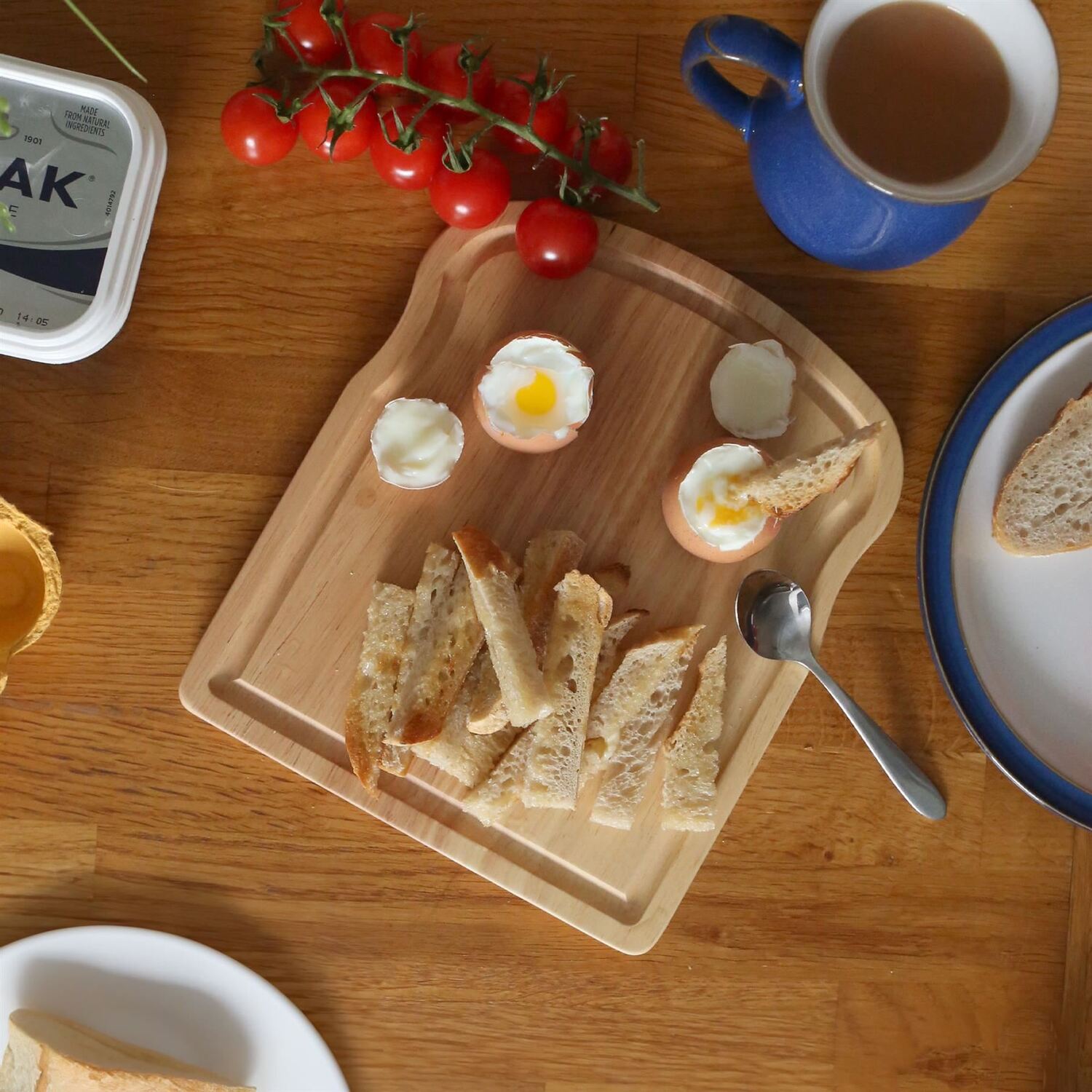 Image of Wooden Breakfast Board - 20cm x&hellip;
