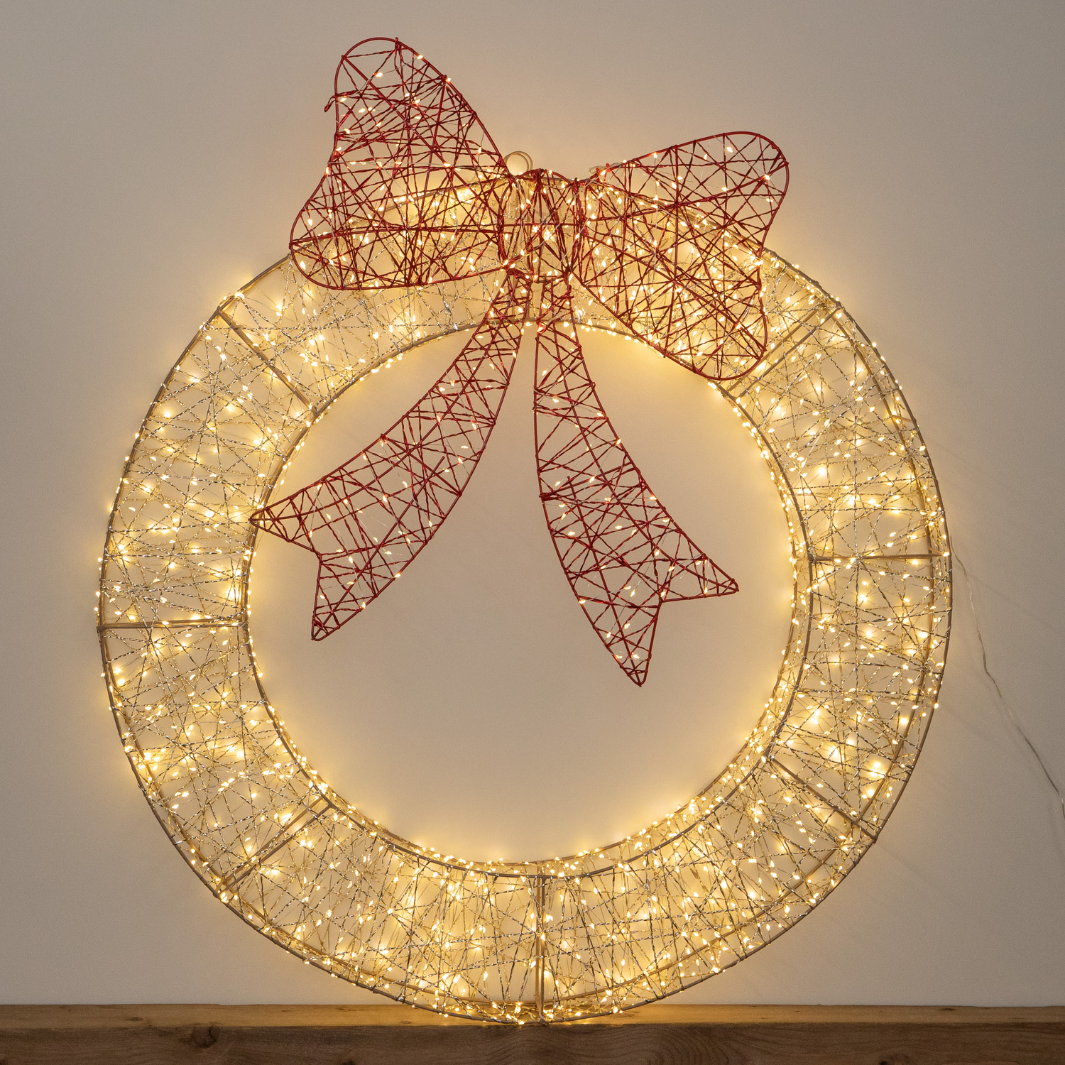 Samuel Alexander 90Cm Light Up Gold Twist Christmas Wreath With Red Bow And 1400 Warm White Leds - Gold