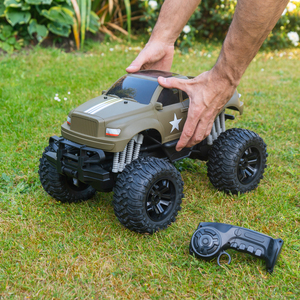 RED5 Land Monster Remote Control Car With 40m Range