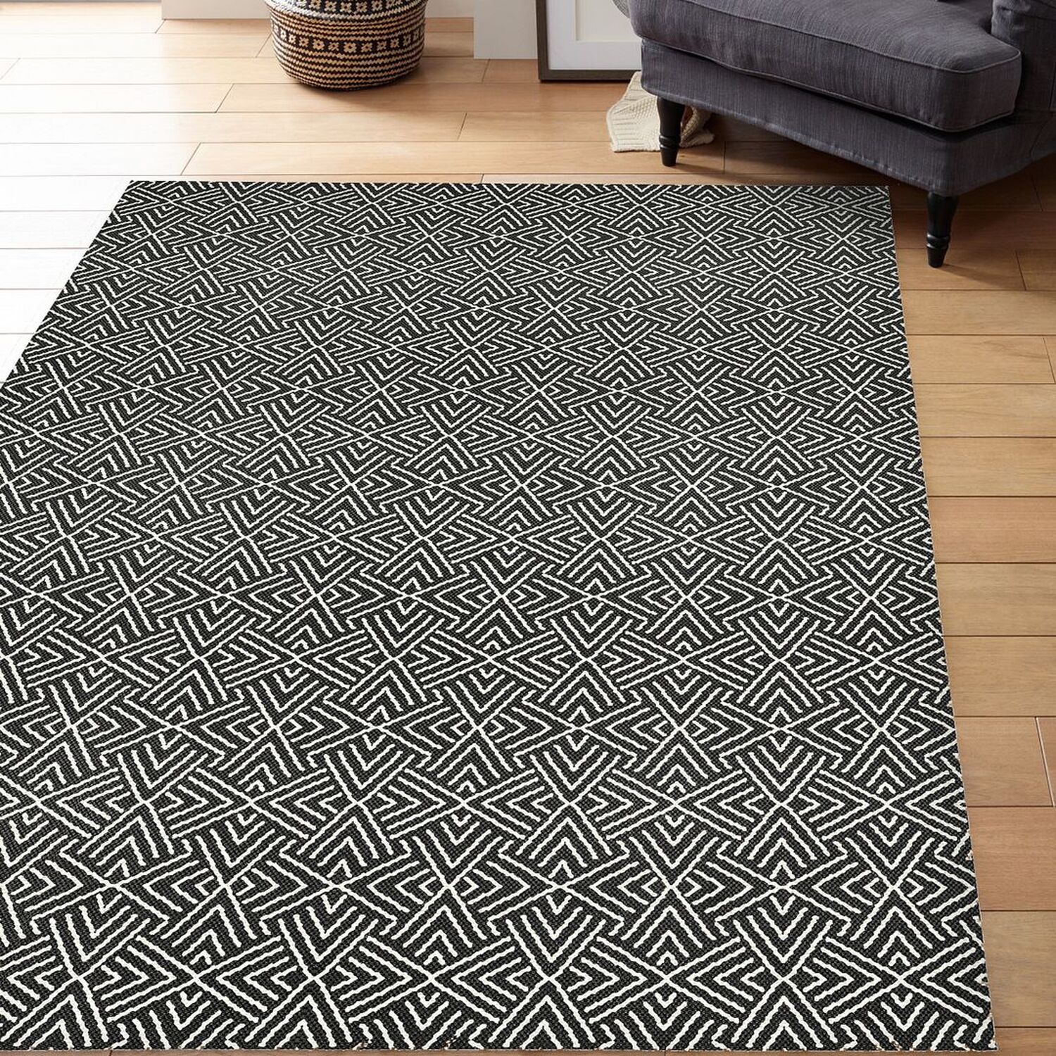Rust Black Aztec Rug Black Washable Aztec IndoorOutdoor Garden Rug - Ota