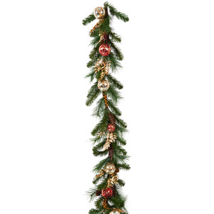 Traditional Red and Gold Bauble Garland