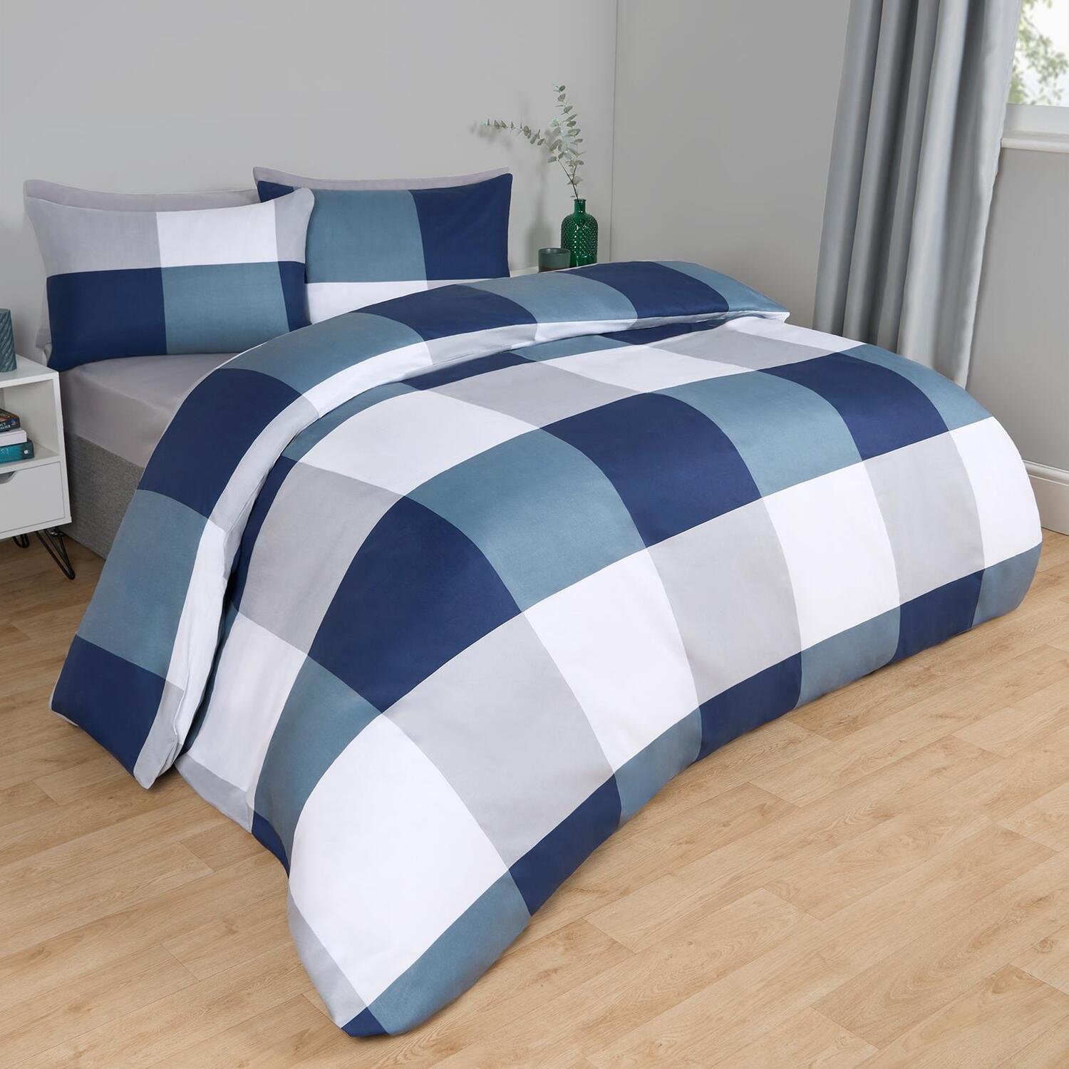 Gingham Check Reversible Duvet Set - Navy Blue King