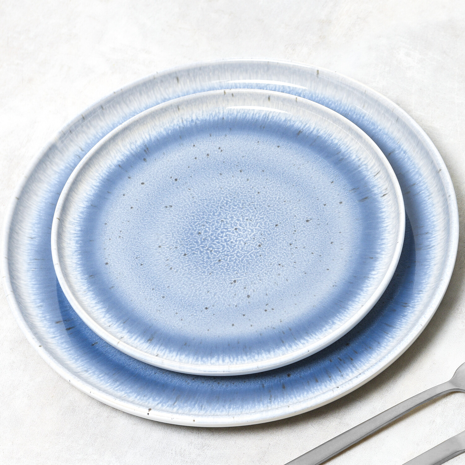 Image of Lagoon Plate - Blue / Dinner&hellip;