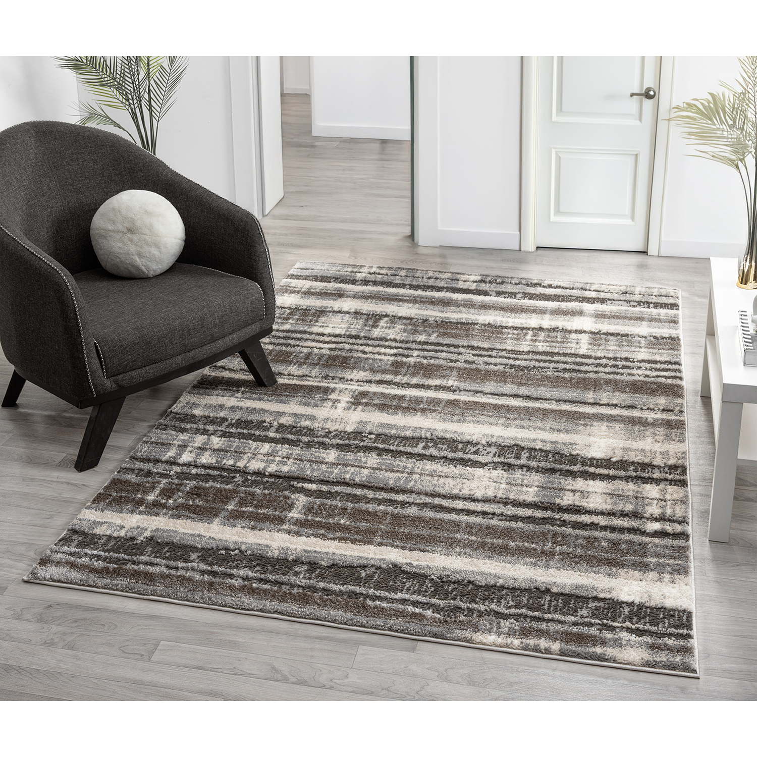 Eleanor Modern Embossed Contemporary Living Room Area Rug - Grey / 120cm