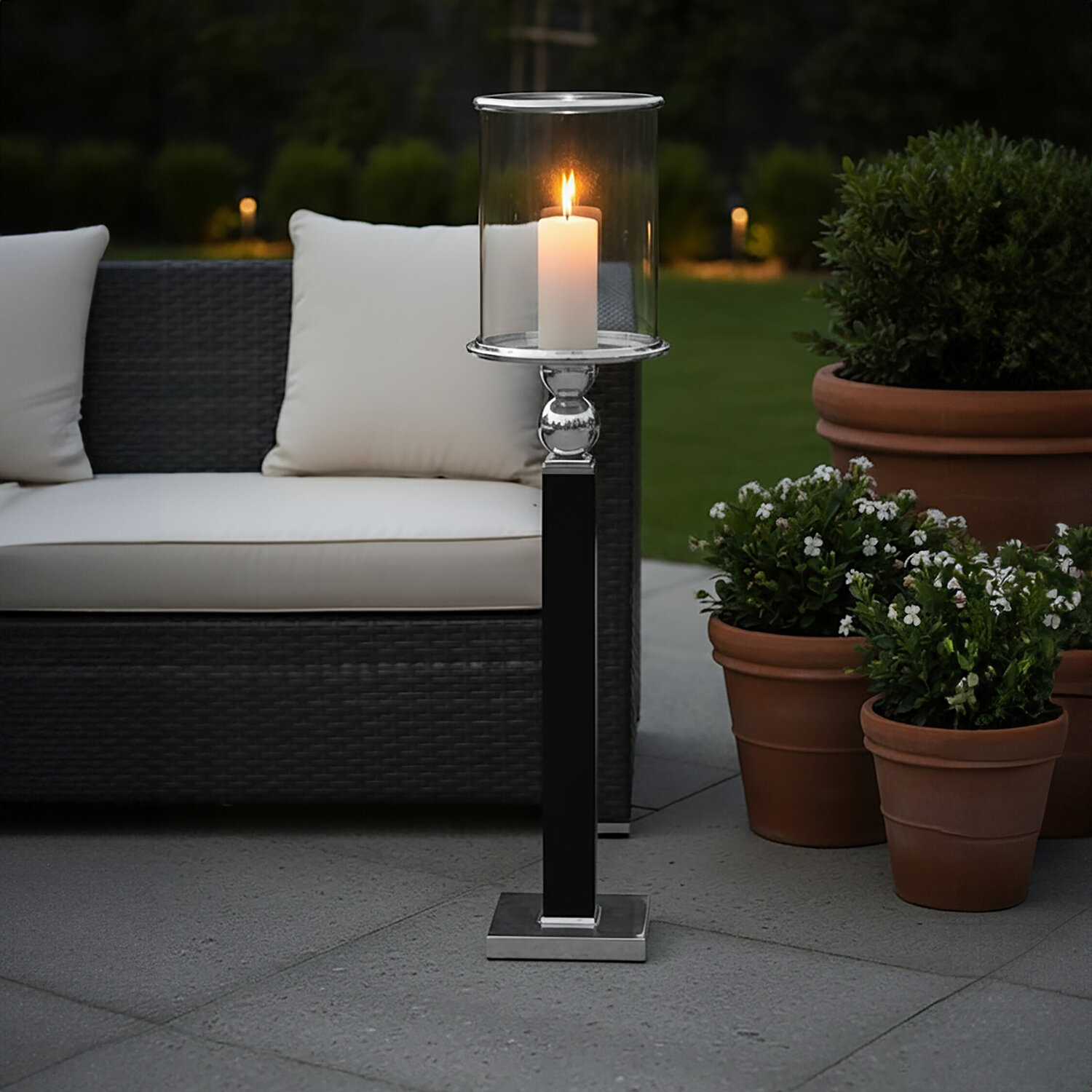 Kensington Townhouse Large Black Candle Holder - Black