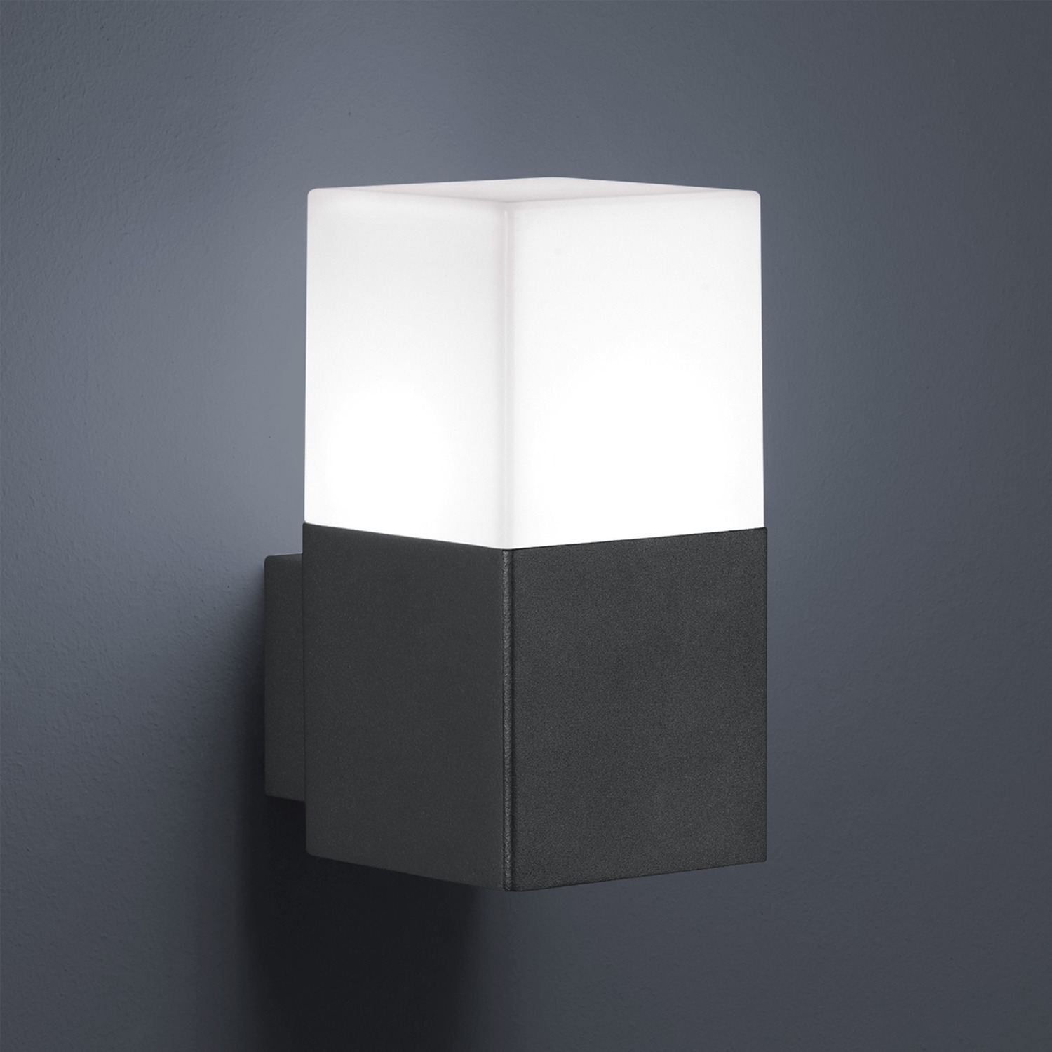 1 - Bulb 16 cm H Hardwired Outdoor Bulkhead Light - Image 2