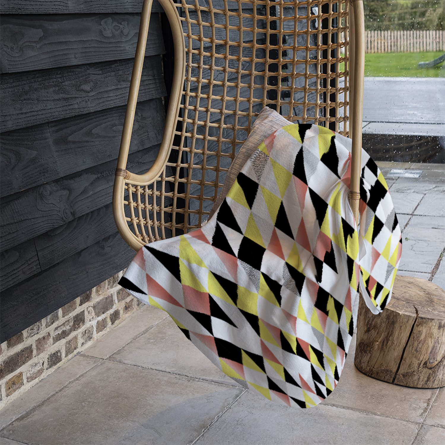 Yellow Pink  Black Geometric Pattern Blanket - Yellow