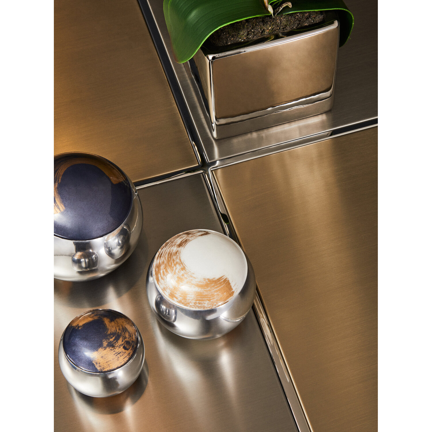Oria Coffee Table - Gold