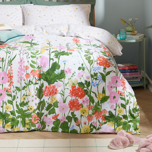 Multicoloured / Single Cottage Garden Reversible Printed Duvet Cover Set shot 11296548