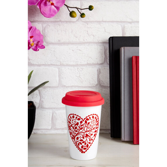 Taza Heart Design Ceramic Reusable Mug with Silicone Lid