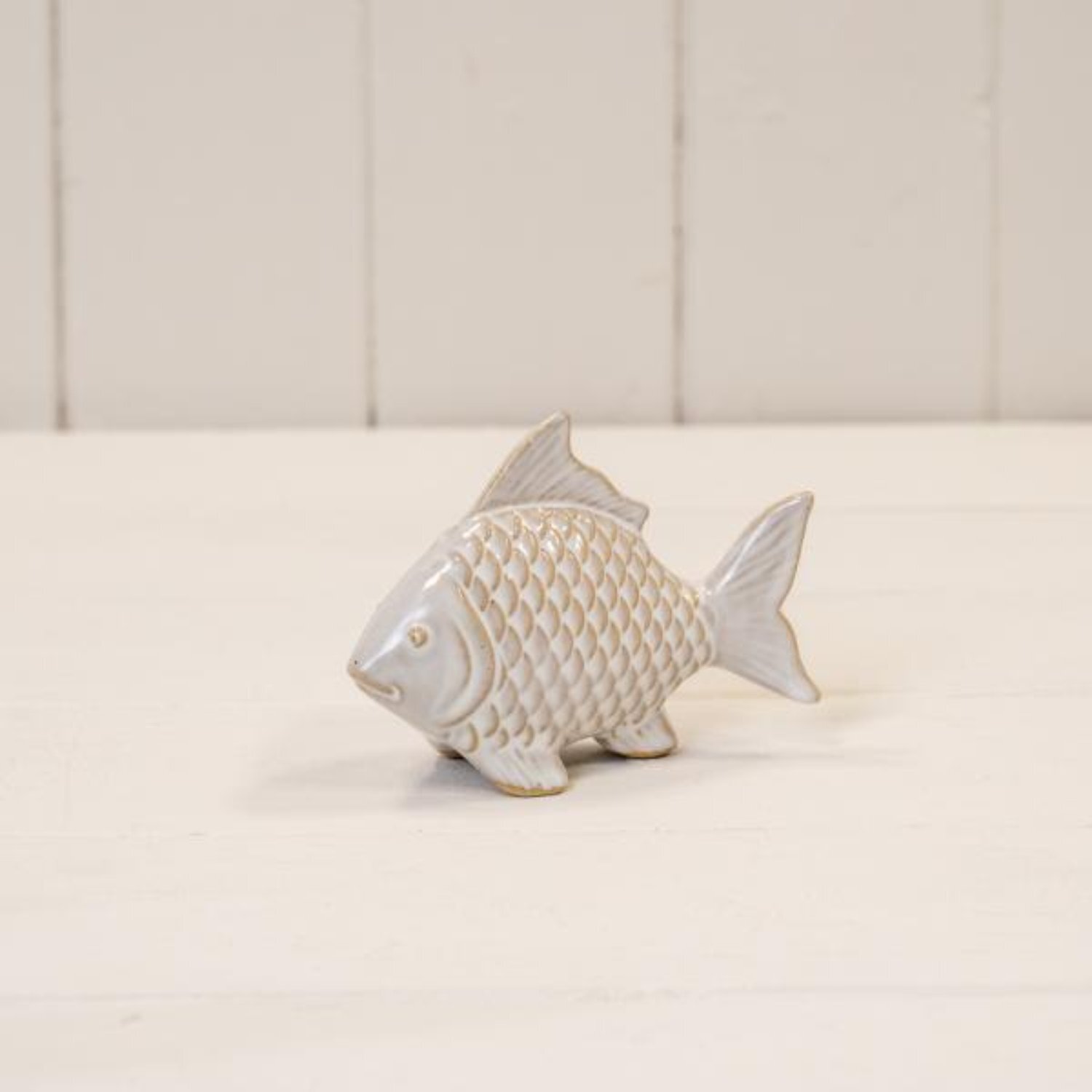 Kdmd Small Glazed Ceramic Fish Ornament With Textured Detail - Off White
