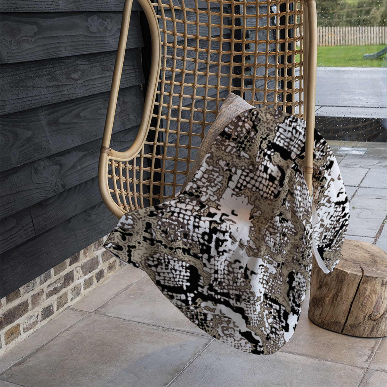 Grunge Pattern Blanket - Brown