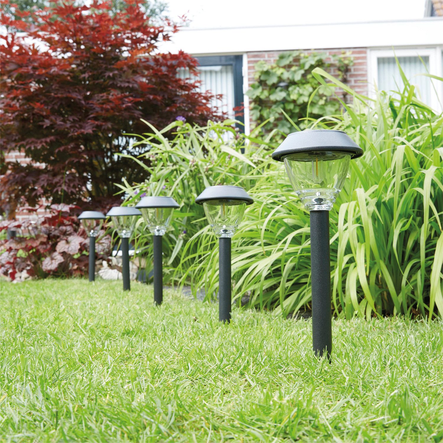 B&Q -  Garden Outdoor Led Solar Powered Kodiak Post Light2 Pack - Image 3